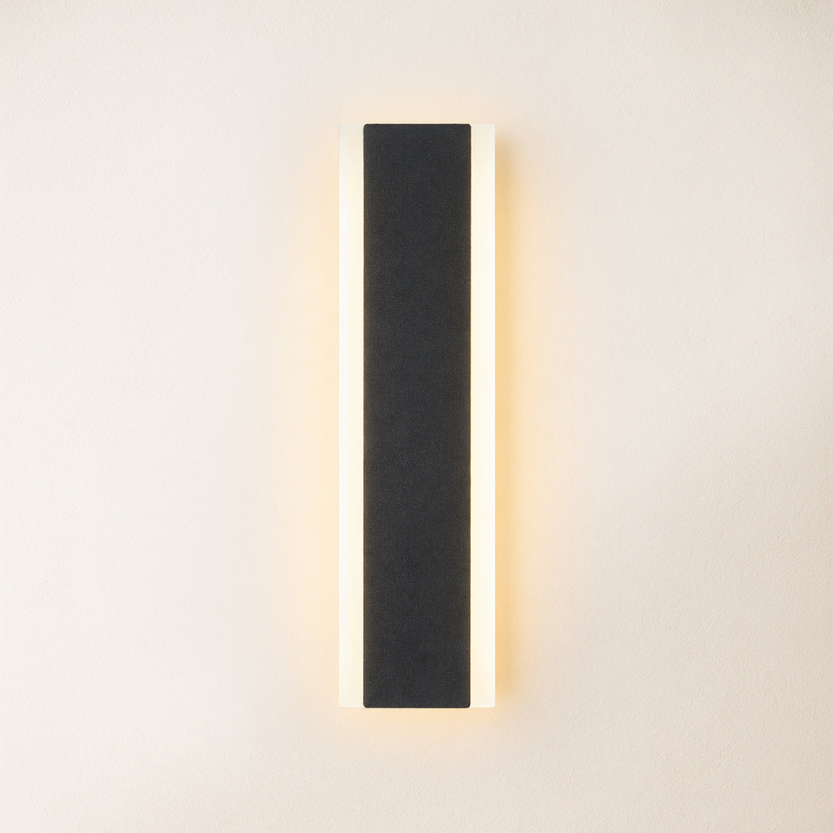 Orivelle Outdoor Wall Sconce 12"H