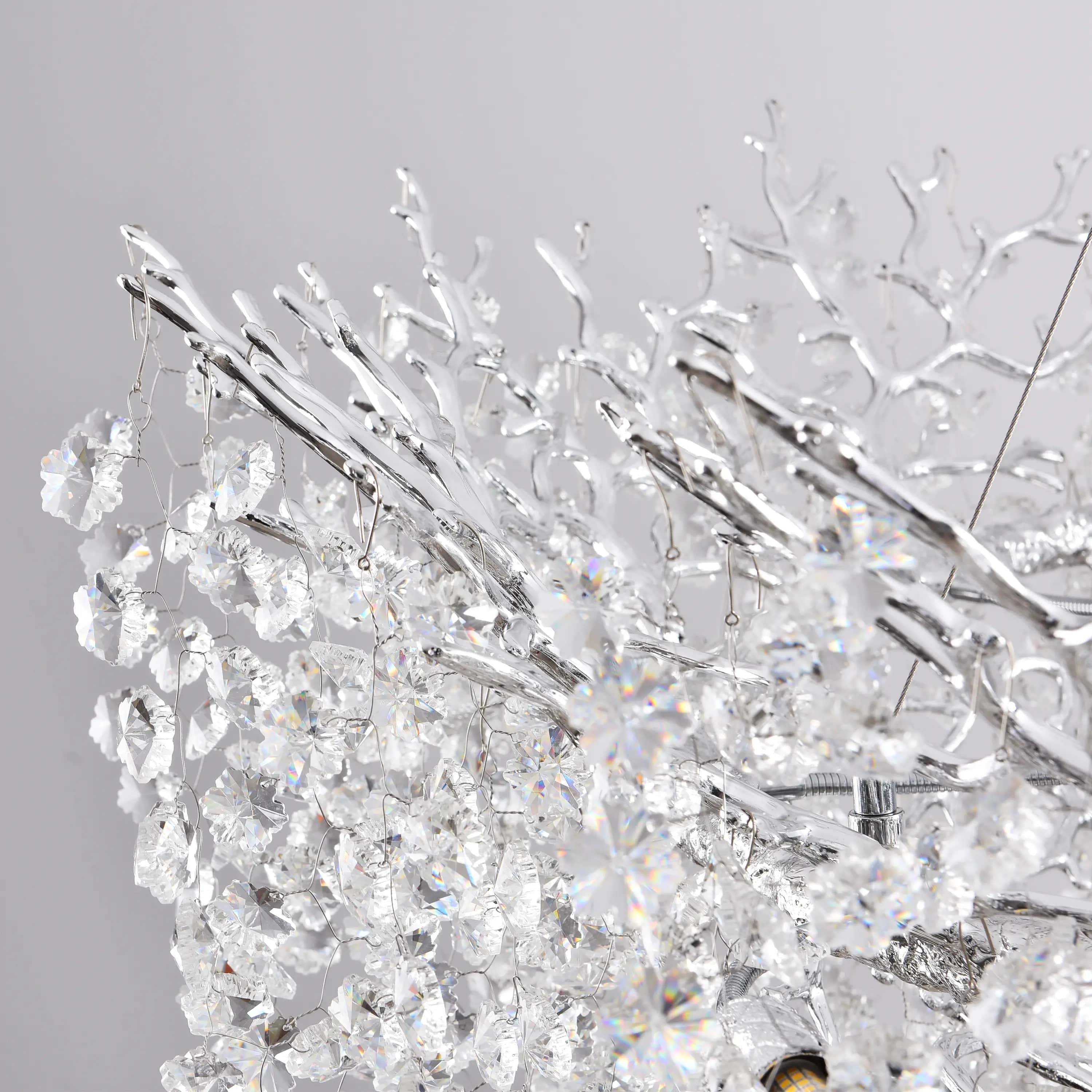 Lustre Branches Round Chandelier 48"D