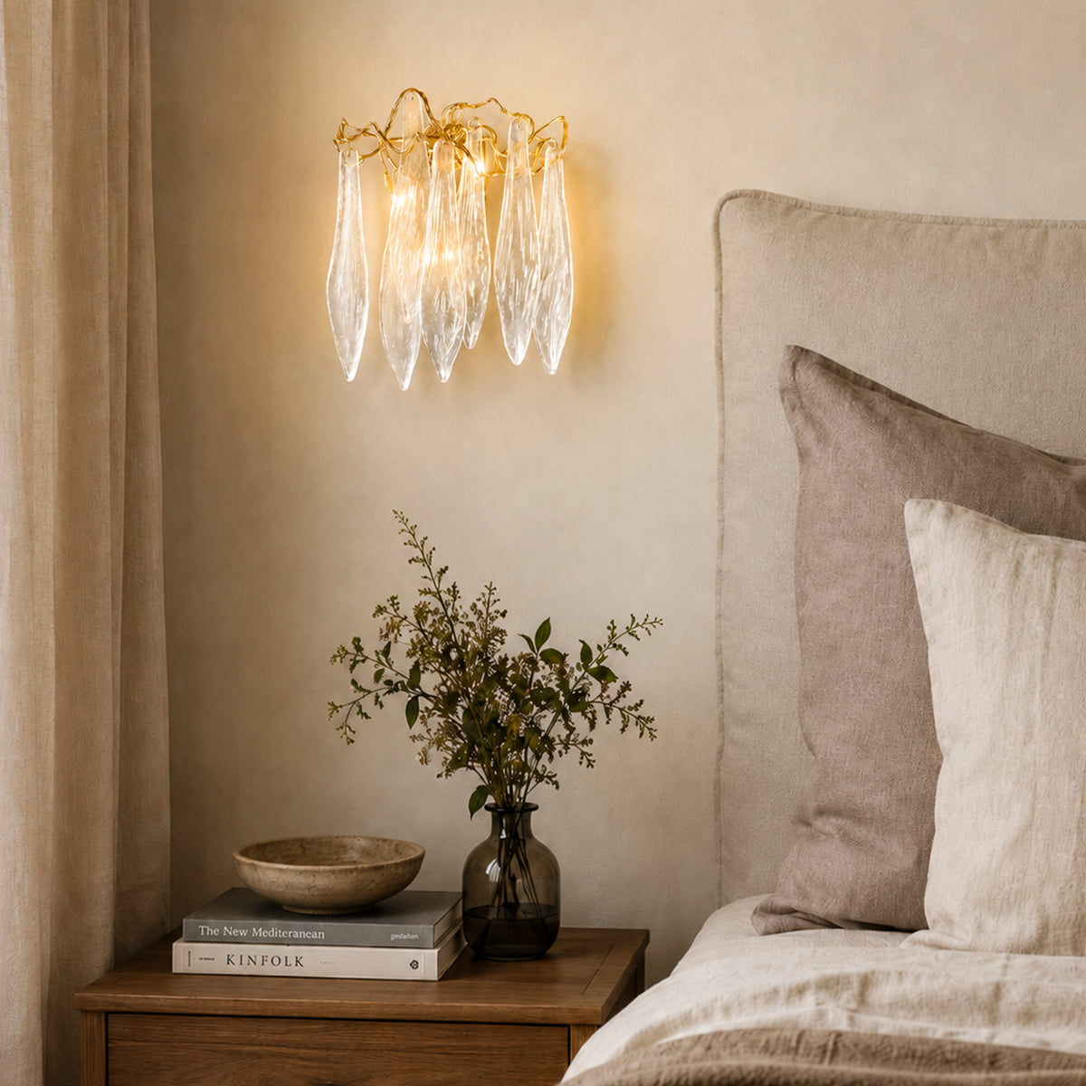 Cascadia Waterfall Crystal Wall Lamp