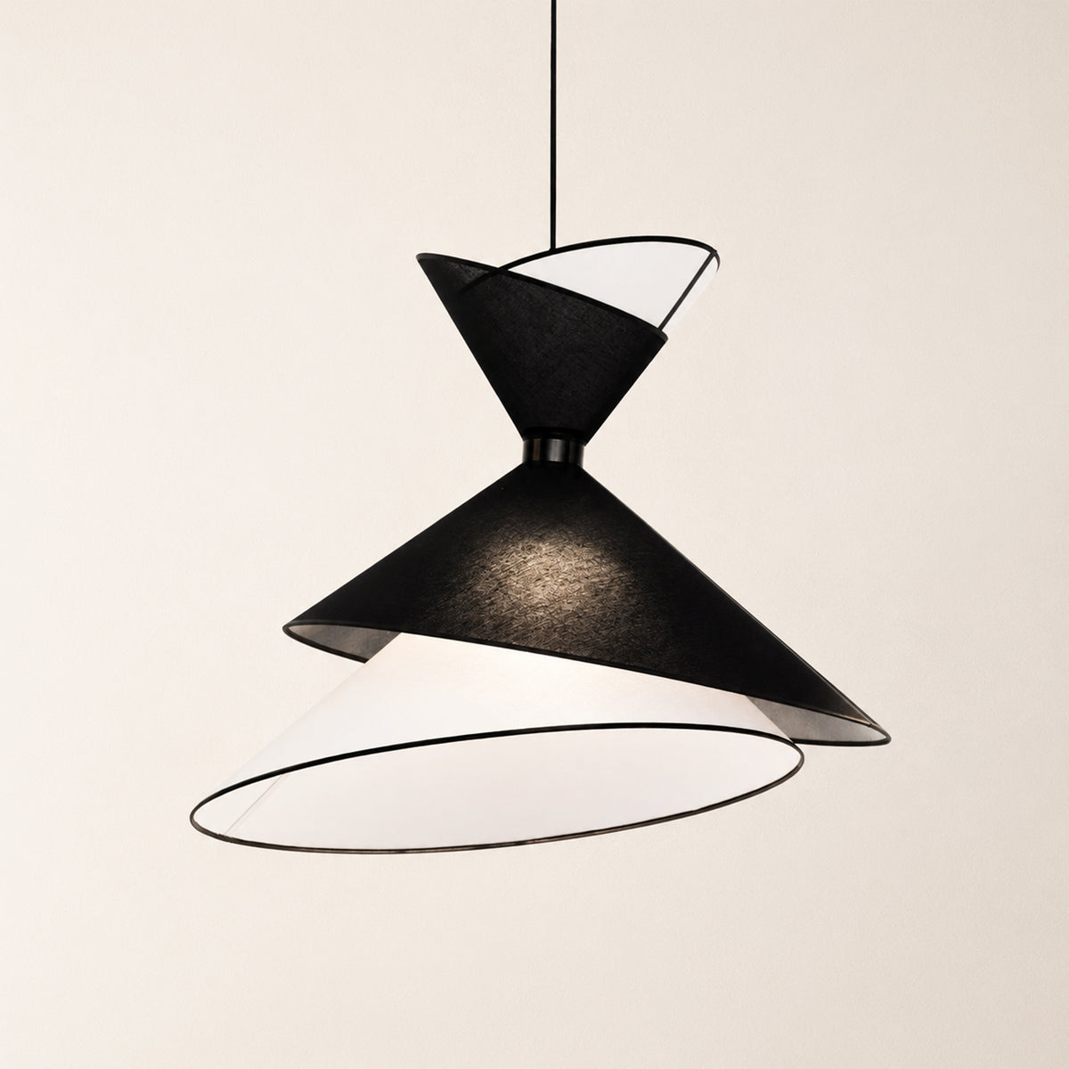 Akarie Pendant Lamp