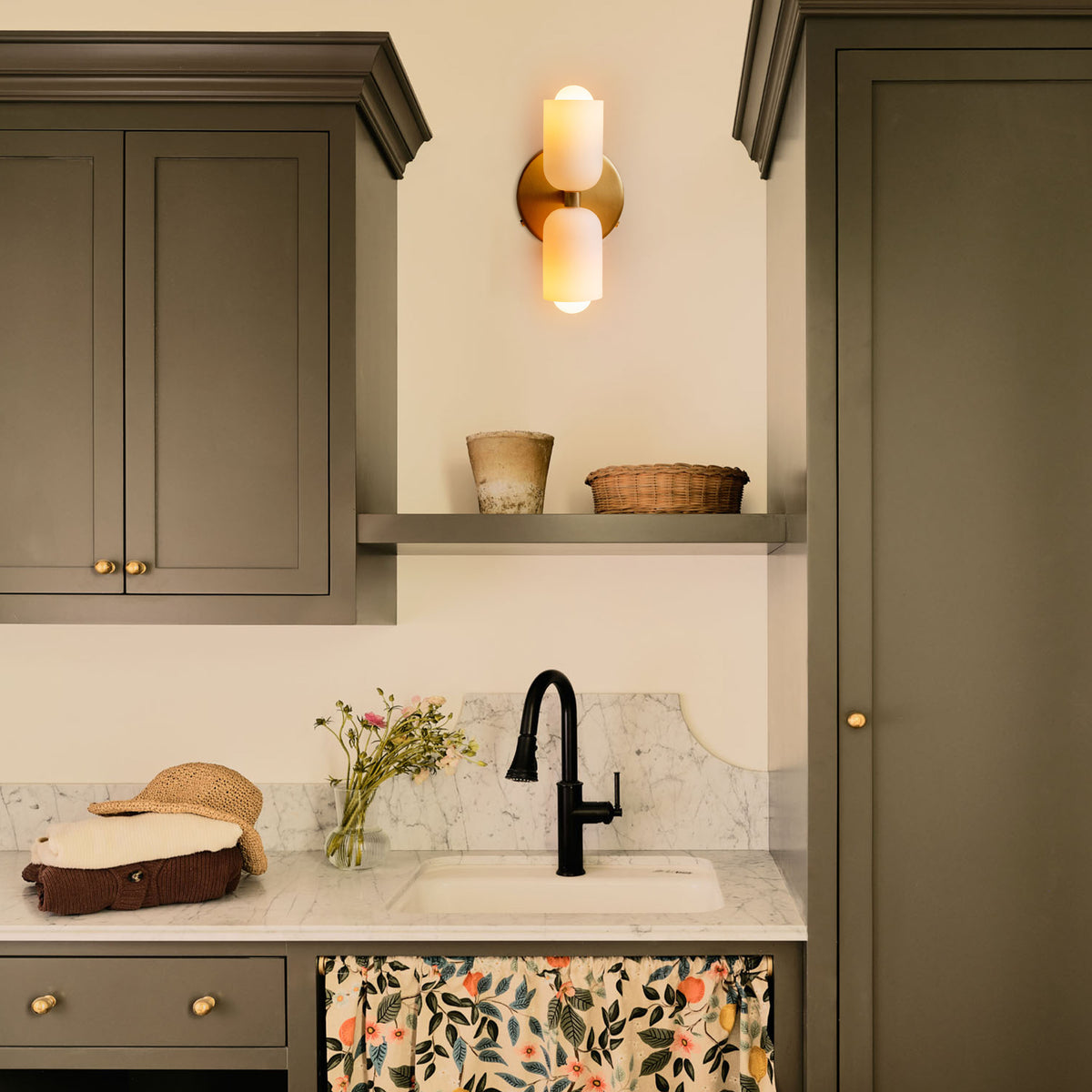 Caleb Glass Wall Sconce 9"H