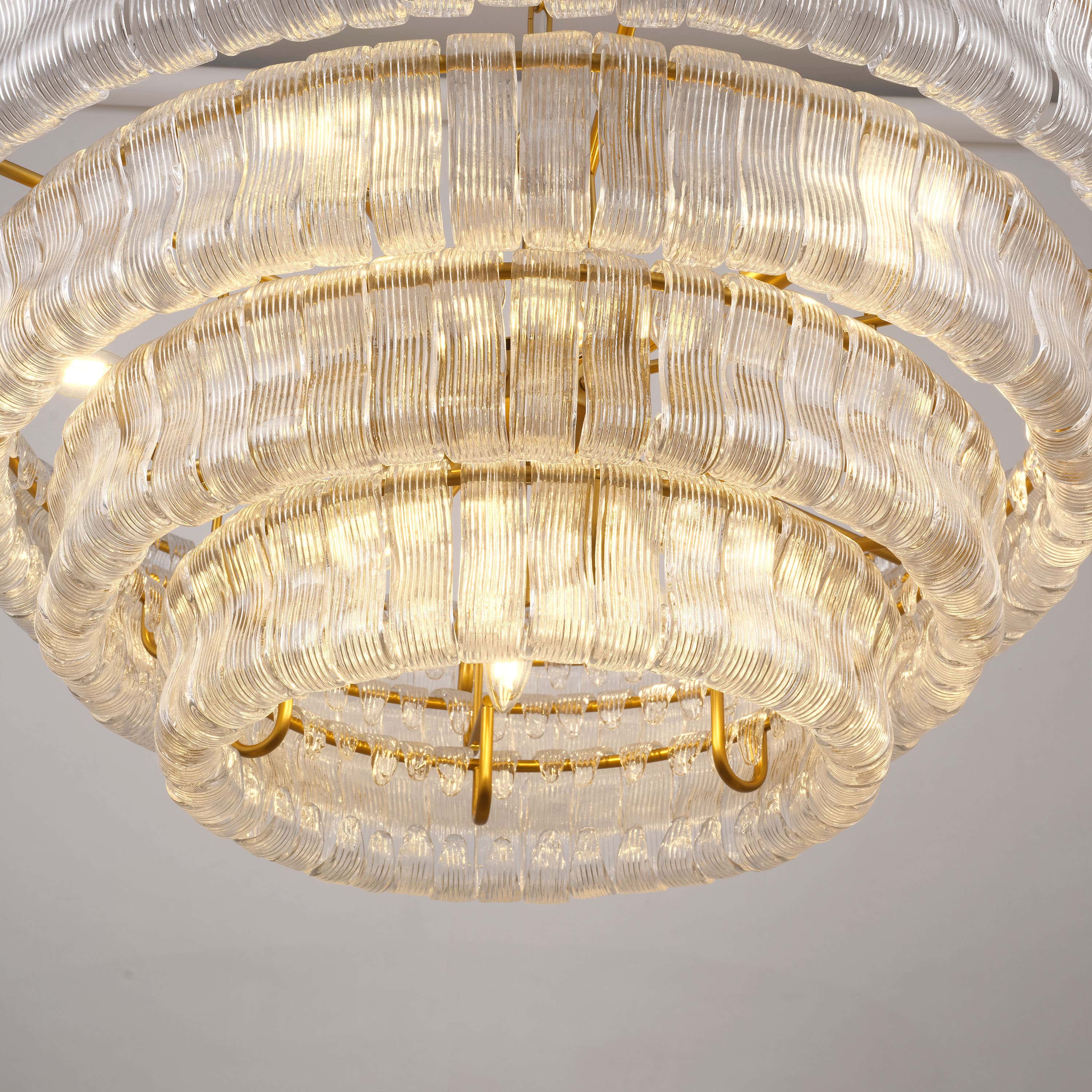 Ondalia Tiered Glass Round Chandelier 36"D