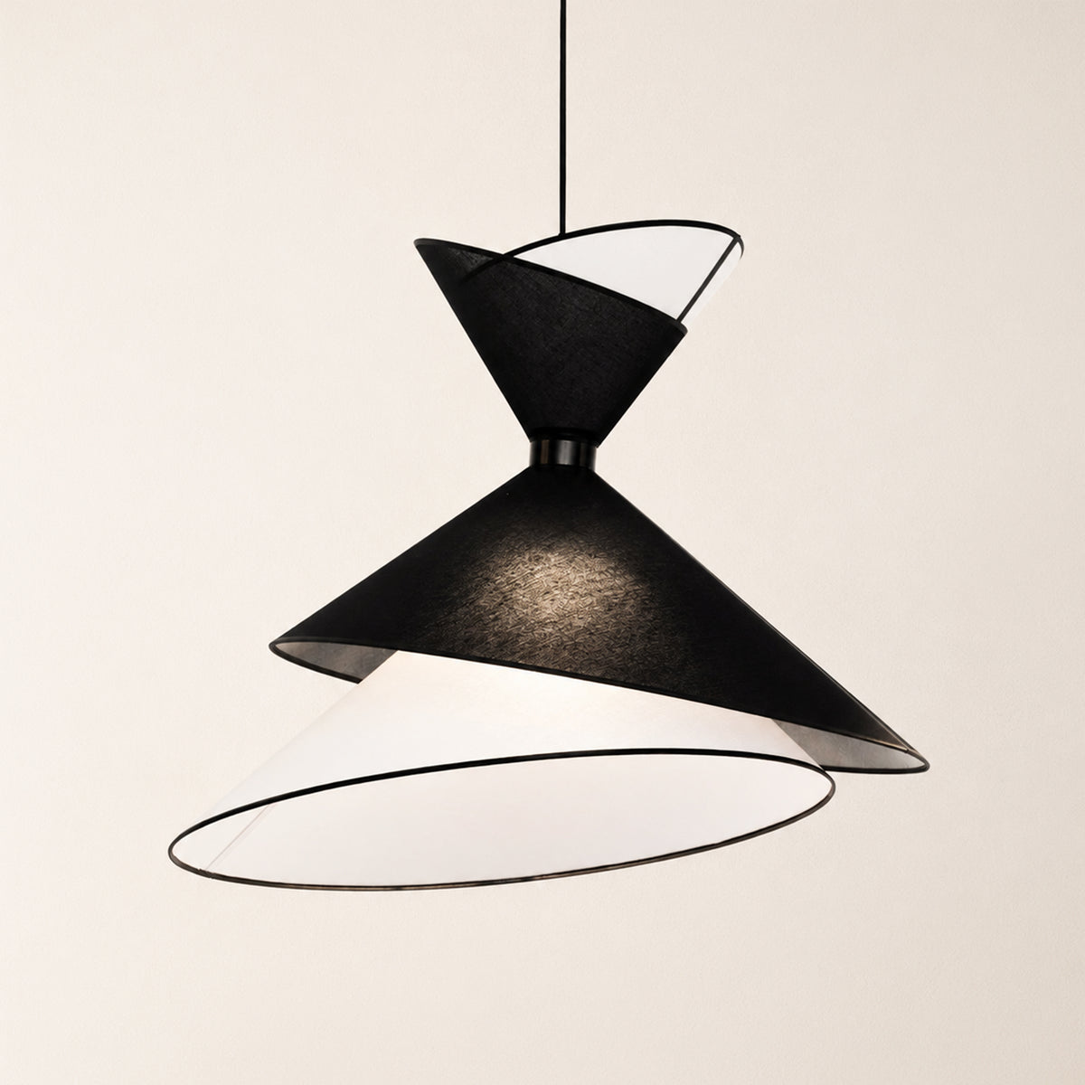 Akarie Pendant Lamp
