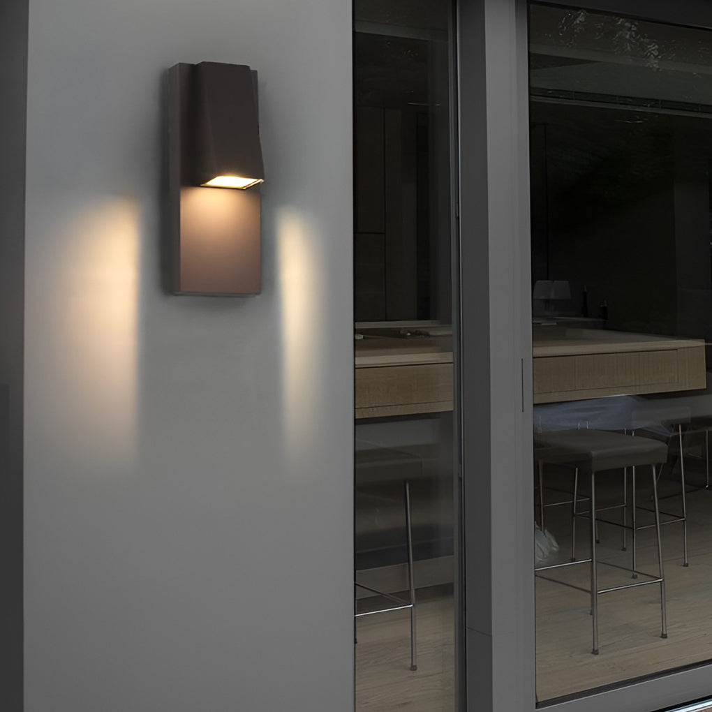 Barrieray Rectangle LED Outdoor Wall Light