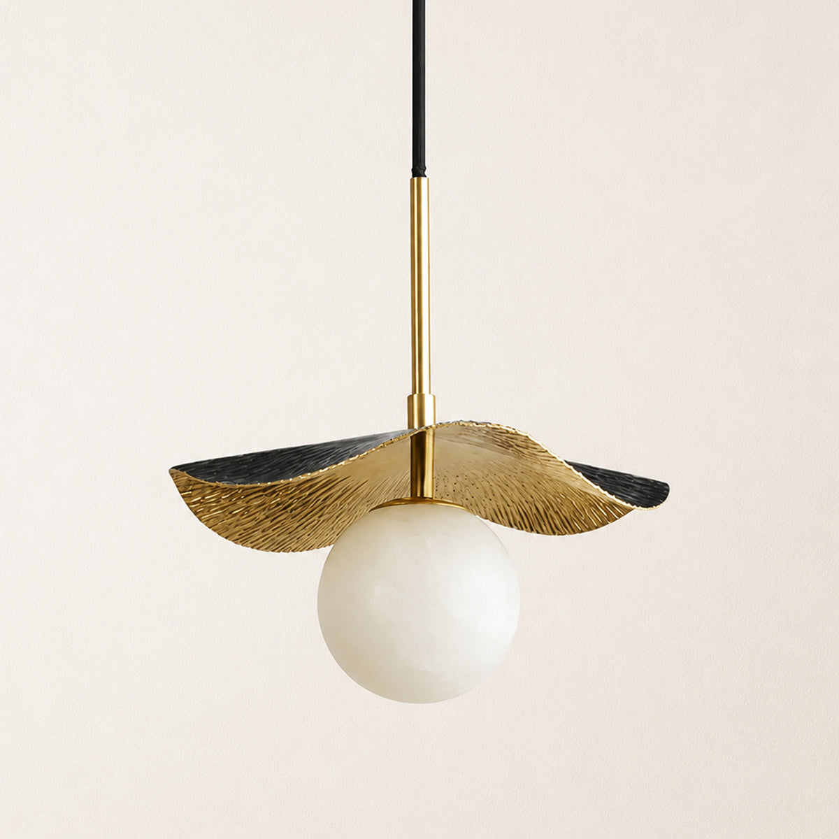 Ondine Alabaster Spherical Pendant Light