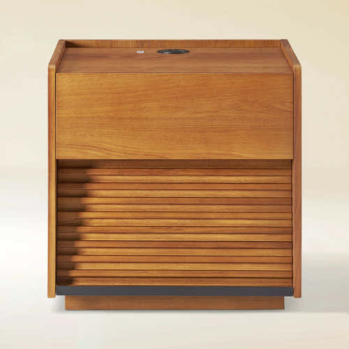 Devon Oak Nightstand 20“W