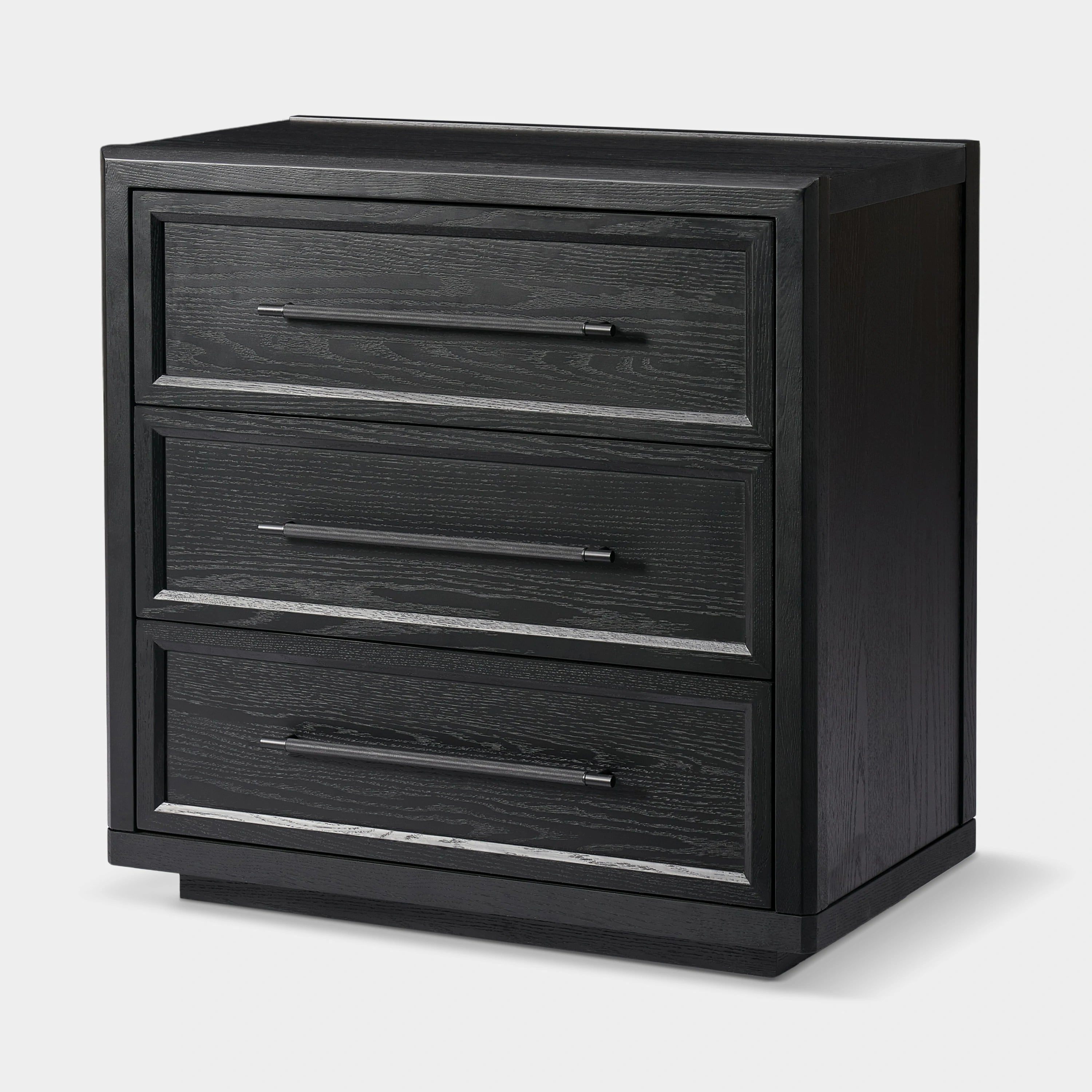 Alvar 31.5″ Oak 3-Drawer Chest