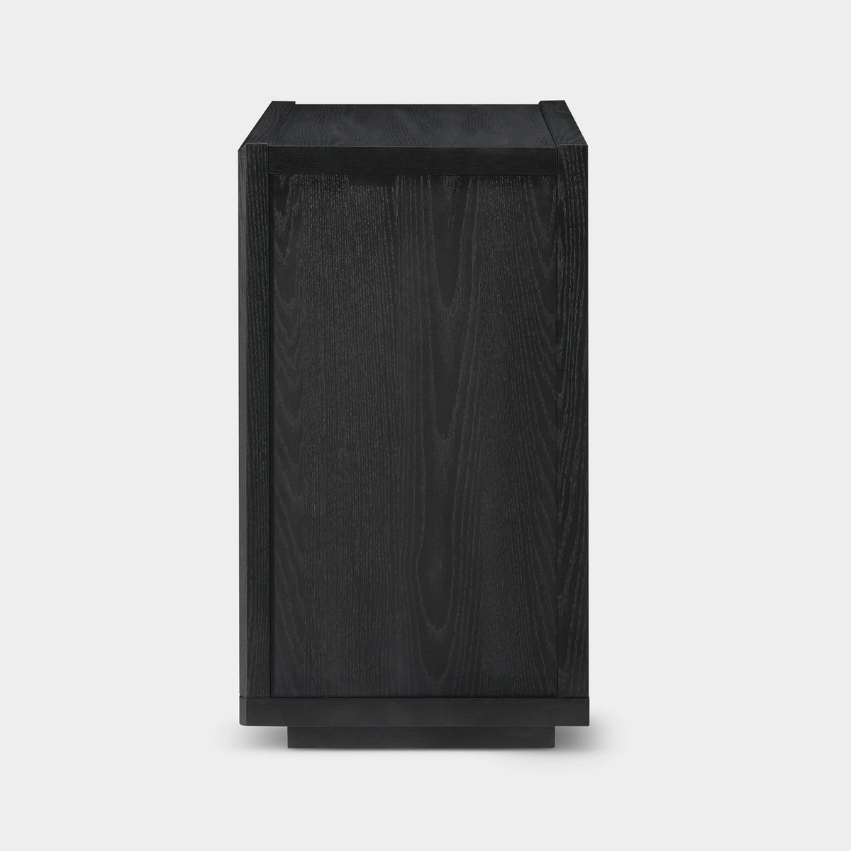 Alvar 30″ Oak 3-Drawer Chest