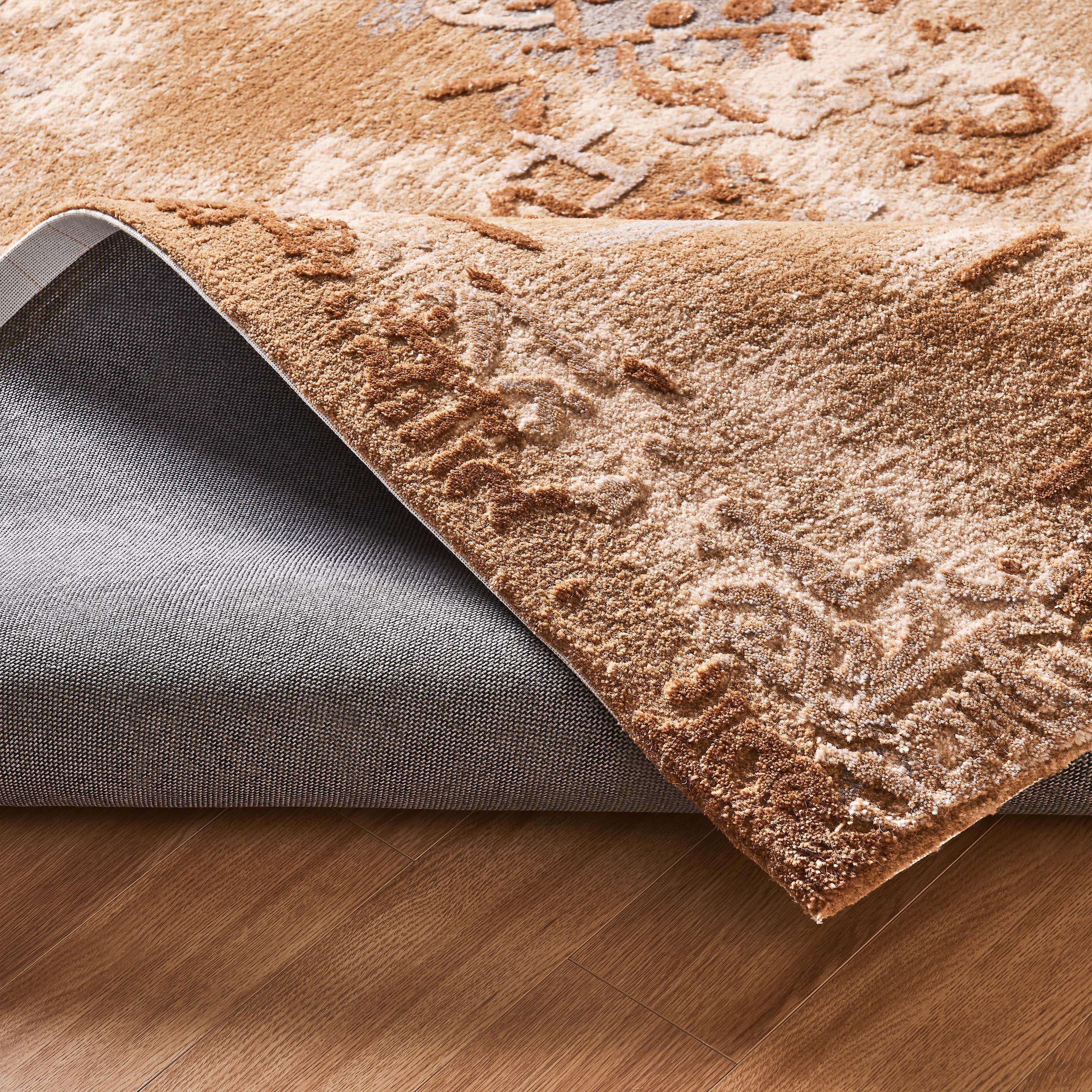 Aurelian Relief Wool-Blend Rug