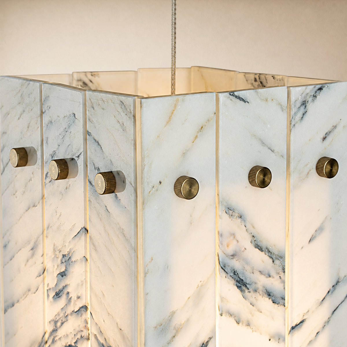 Pietra Quartz Box Pendant 6.6"W