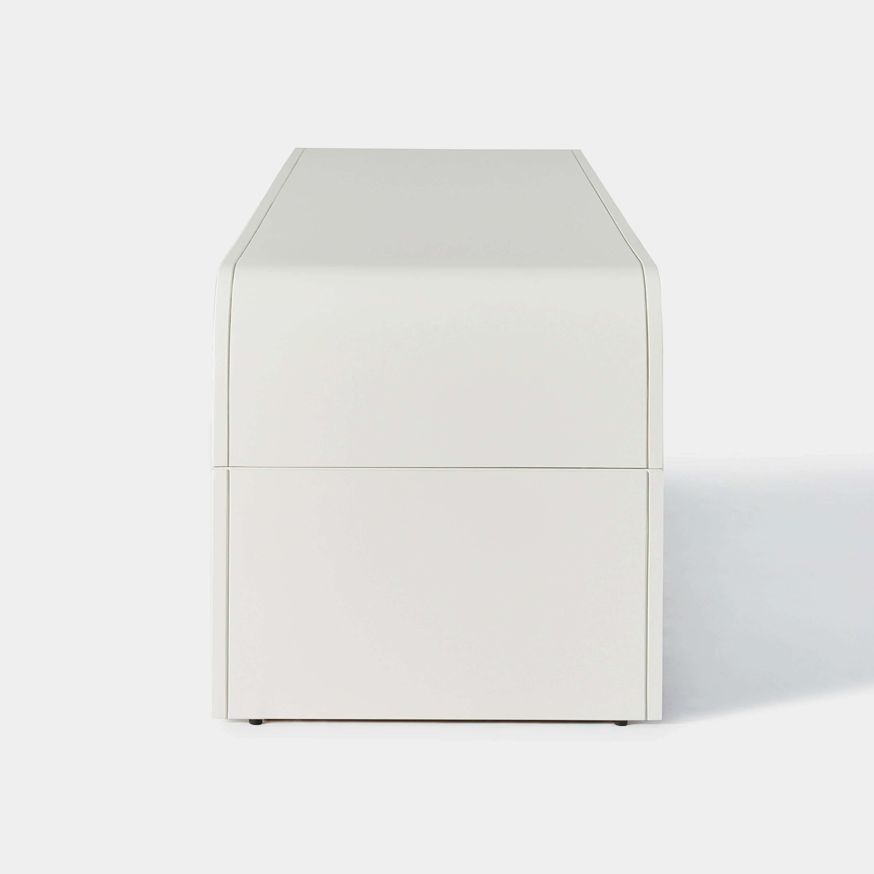 Naru Media Console 80" W