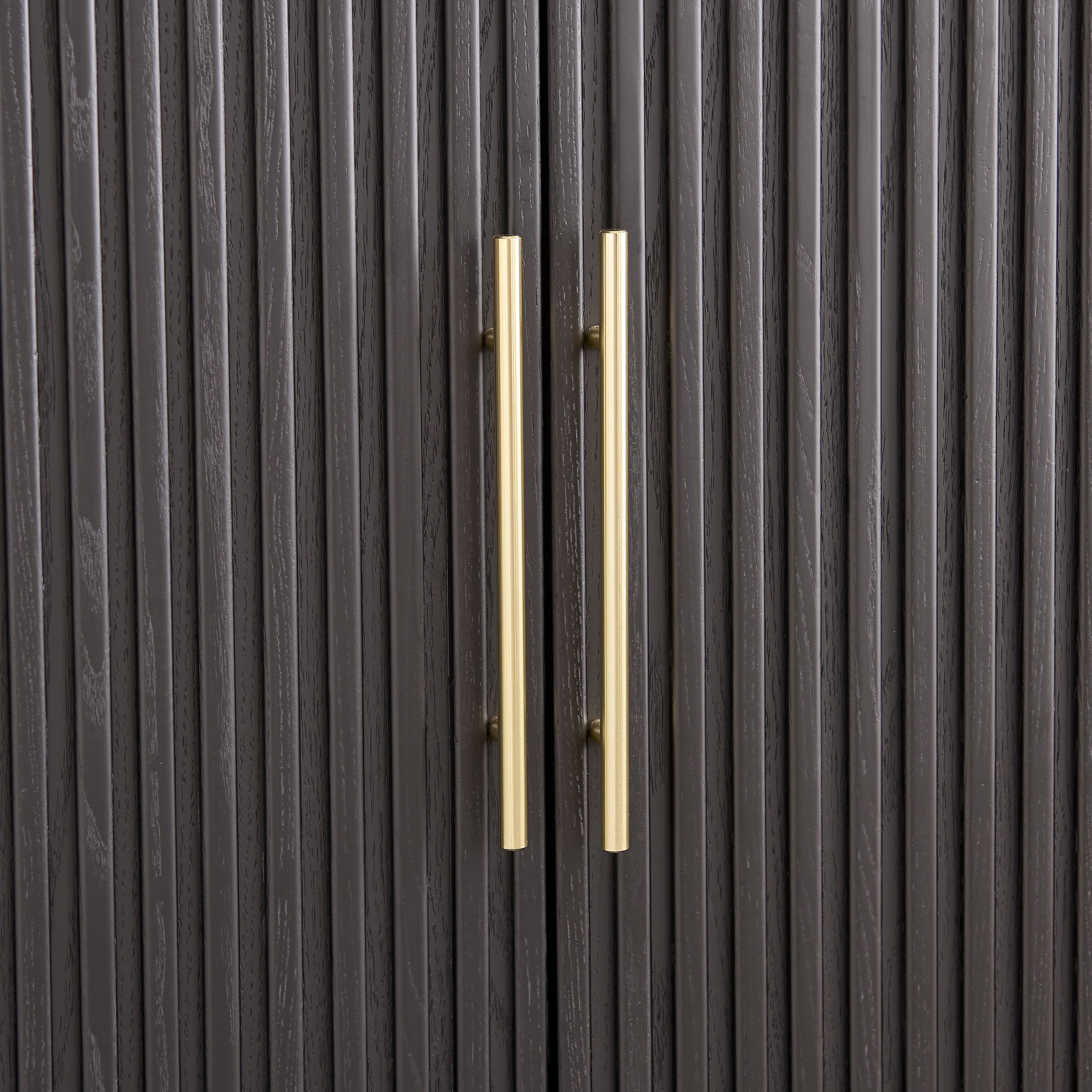 Holt 32″ Solid Oak Cabinet