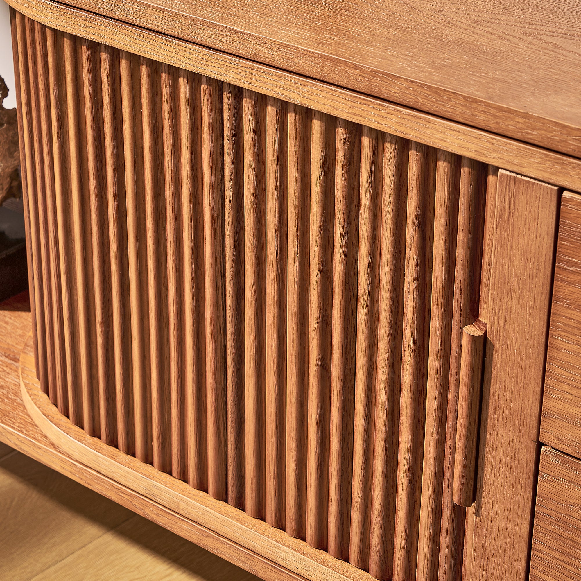 Ewan Oak Extendable Media Console 78.74" to 110.24"