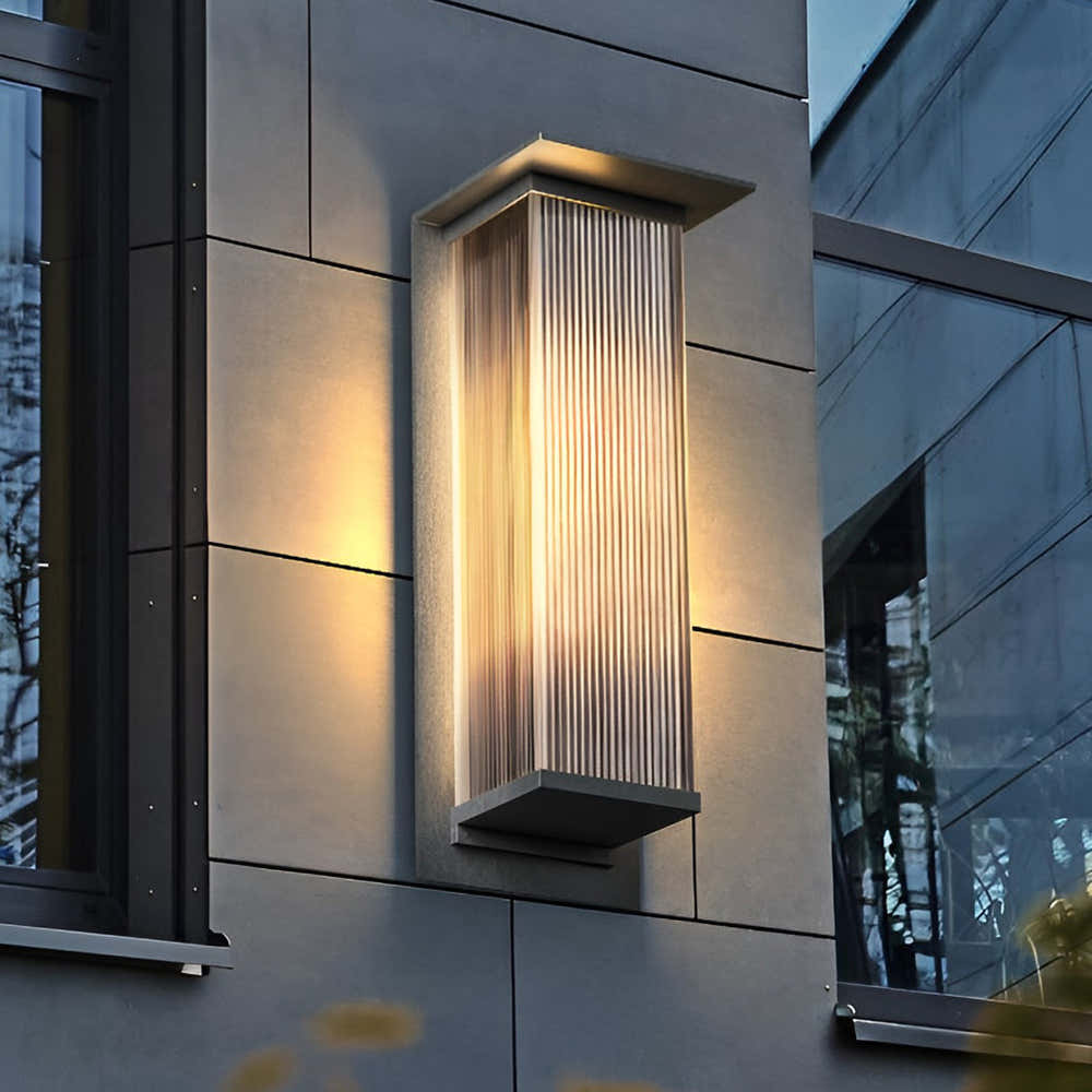 Cyclumena Rectangular Solar Outdoor Wall Light