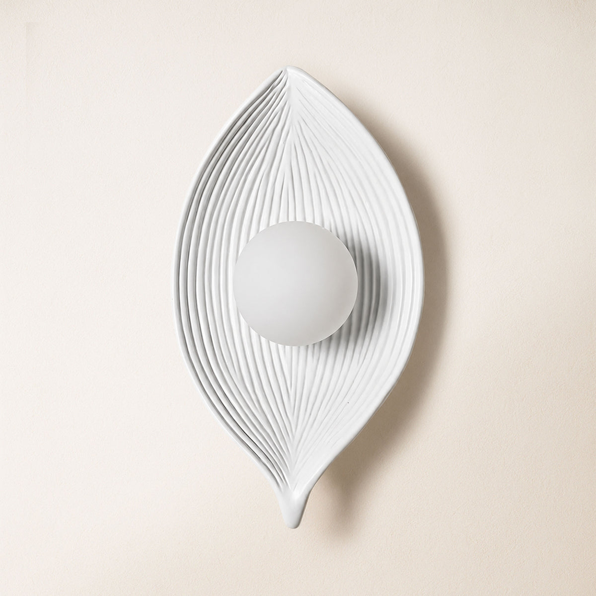 Sylvara Resin Leaf Wall Sconce