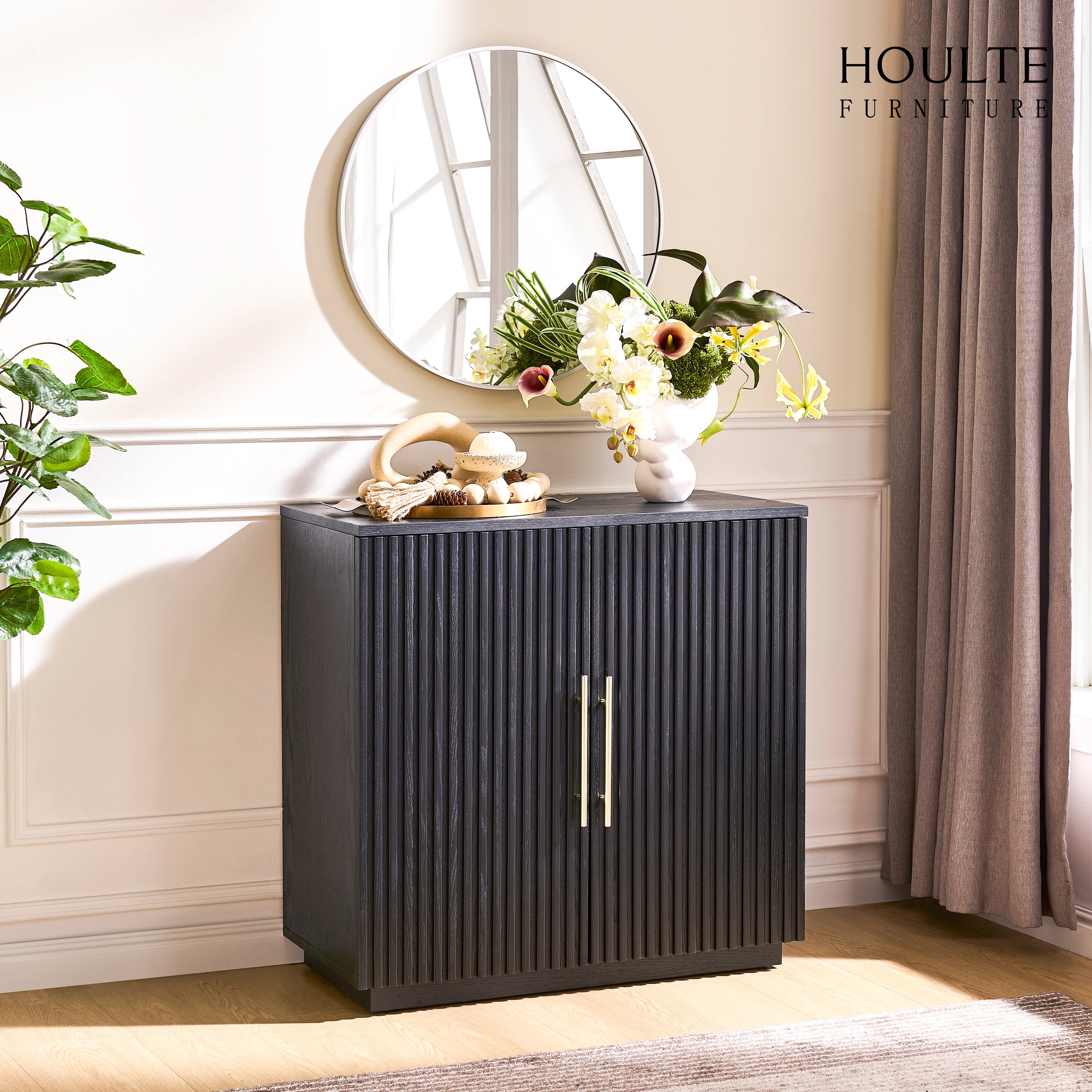 Holt Oak Cabinet