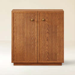Avery Oak Cabinet 30