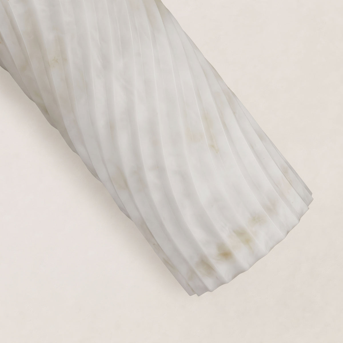 Serelle Resin Rippled Wall Sconce 15"H