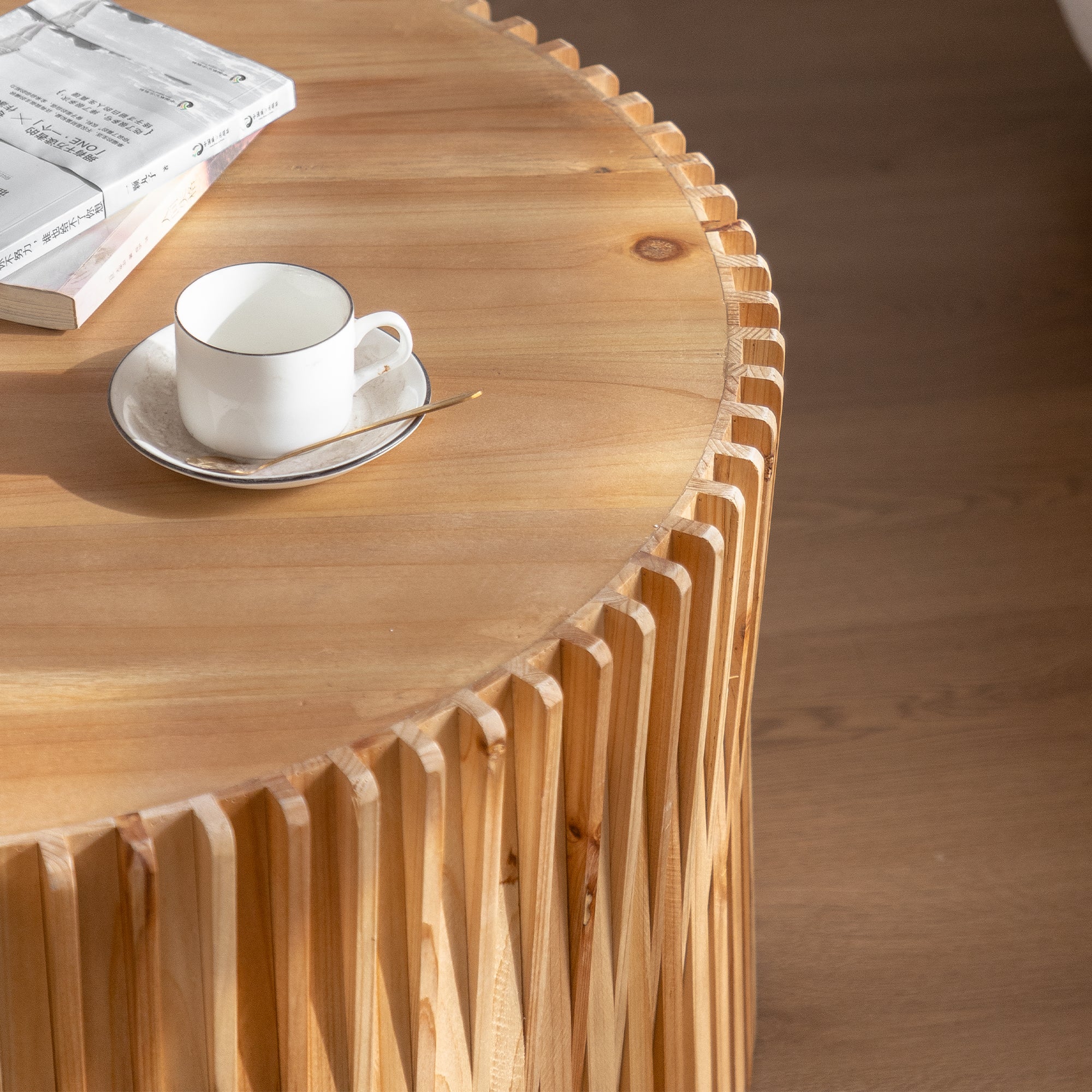 Astoria Round Coffee Table 31"