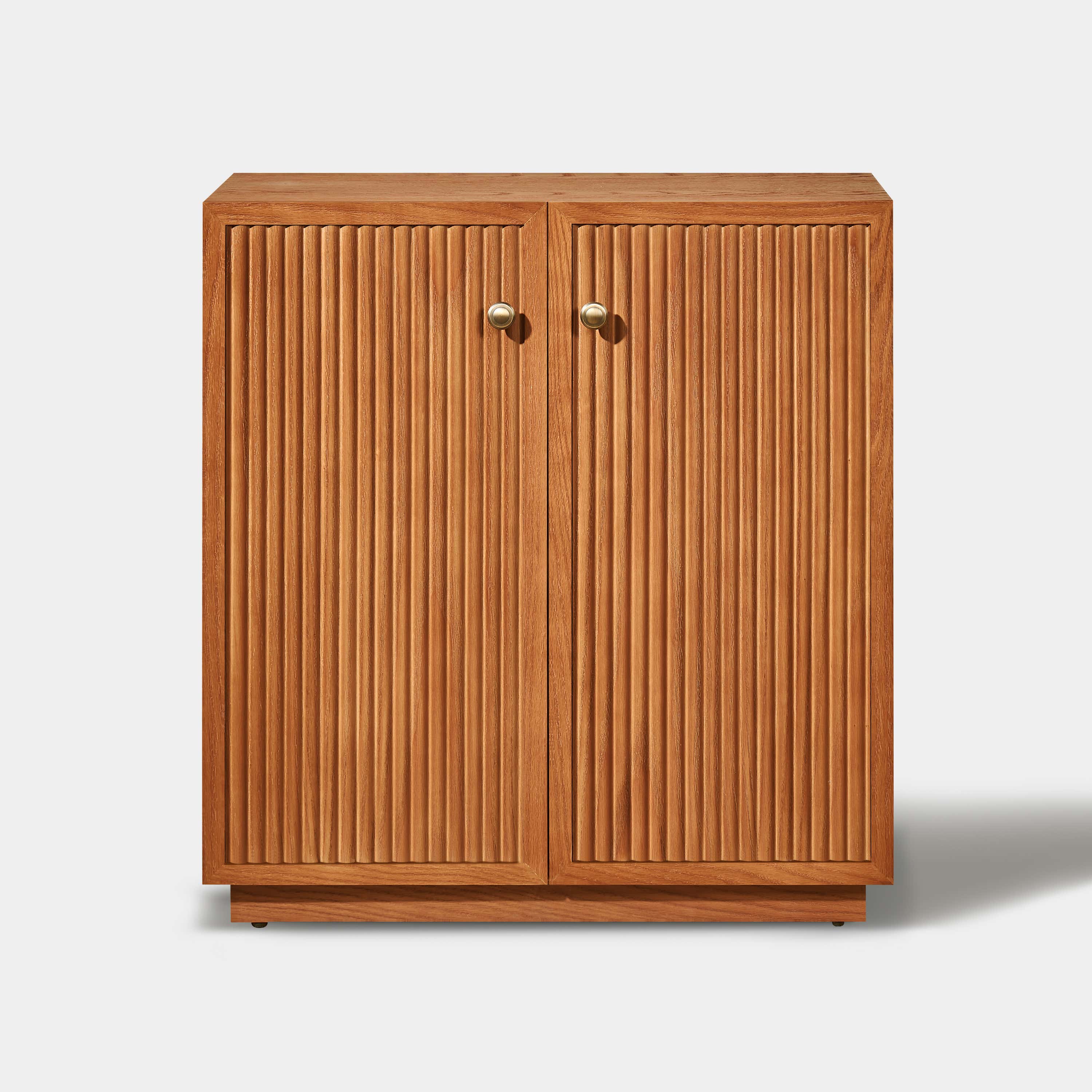 Avery Oak Cabinet 30"W