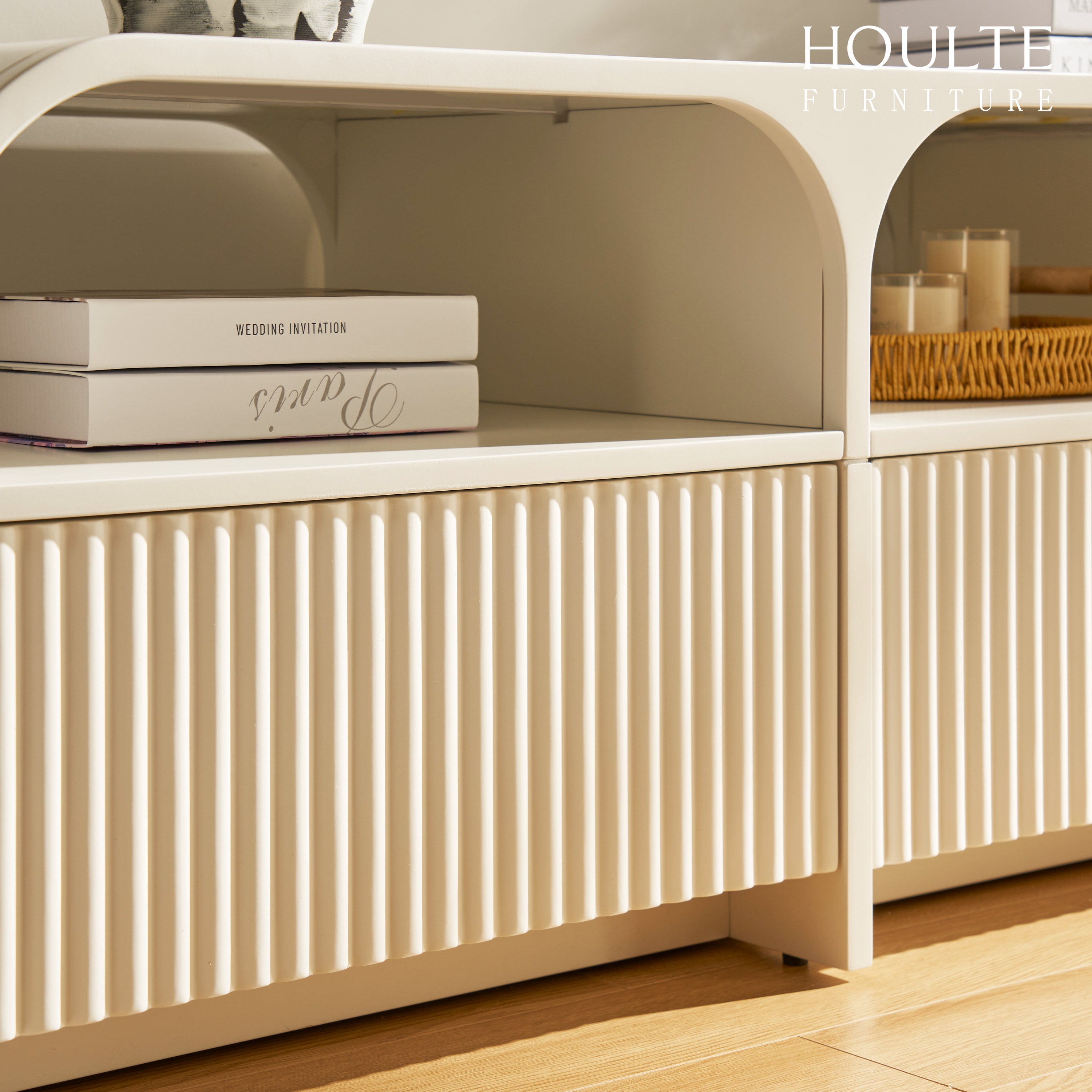 Naru Media Console 79.9" W