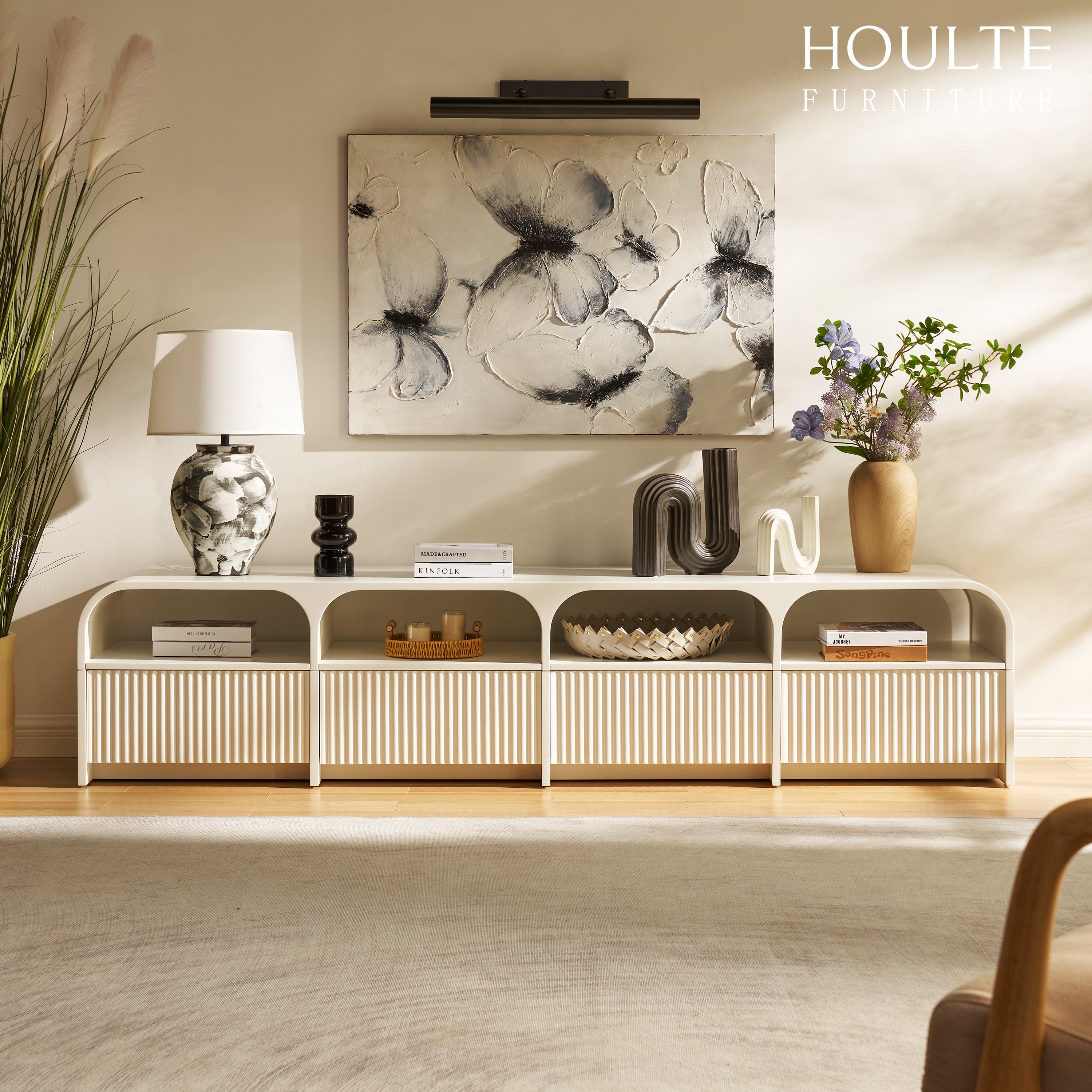 Naru Media Console 79.9" W