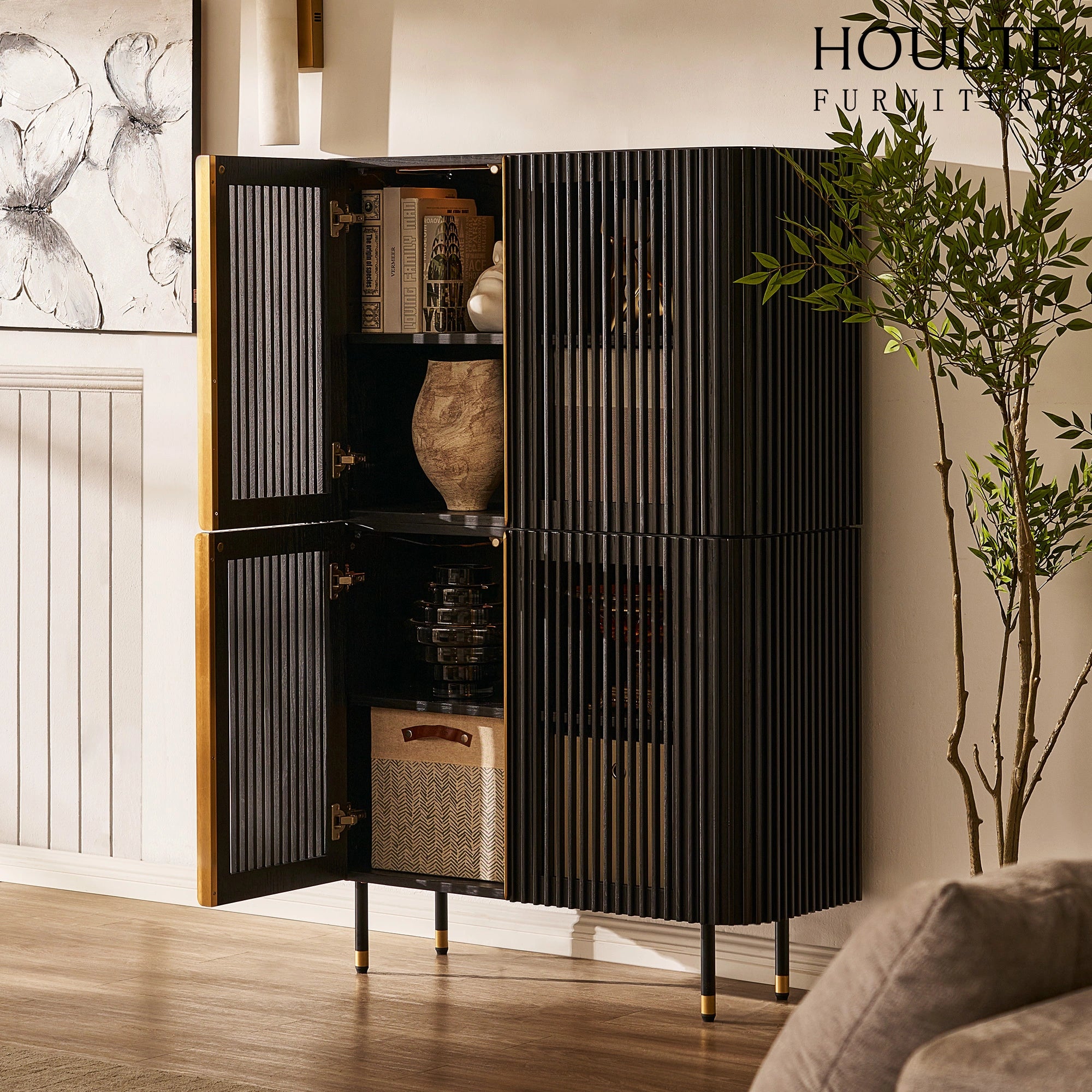 Holton Oak Cabinet
