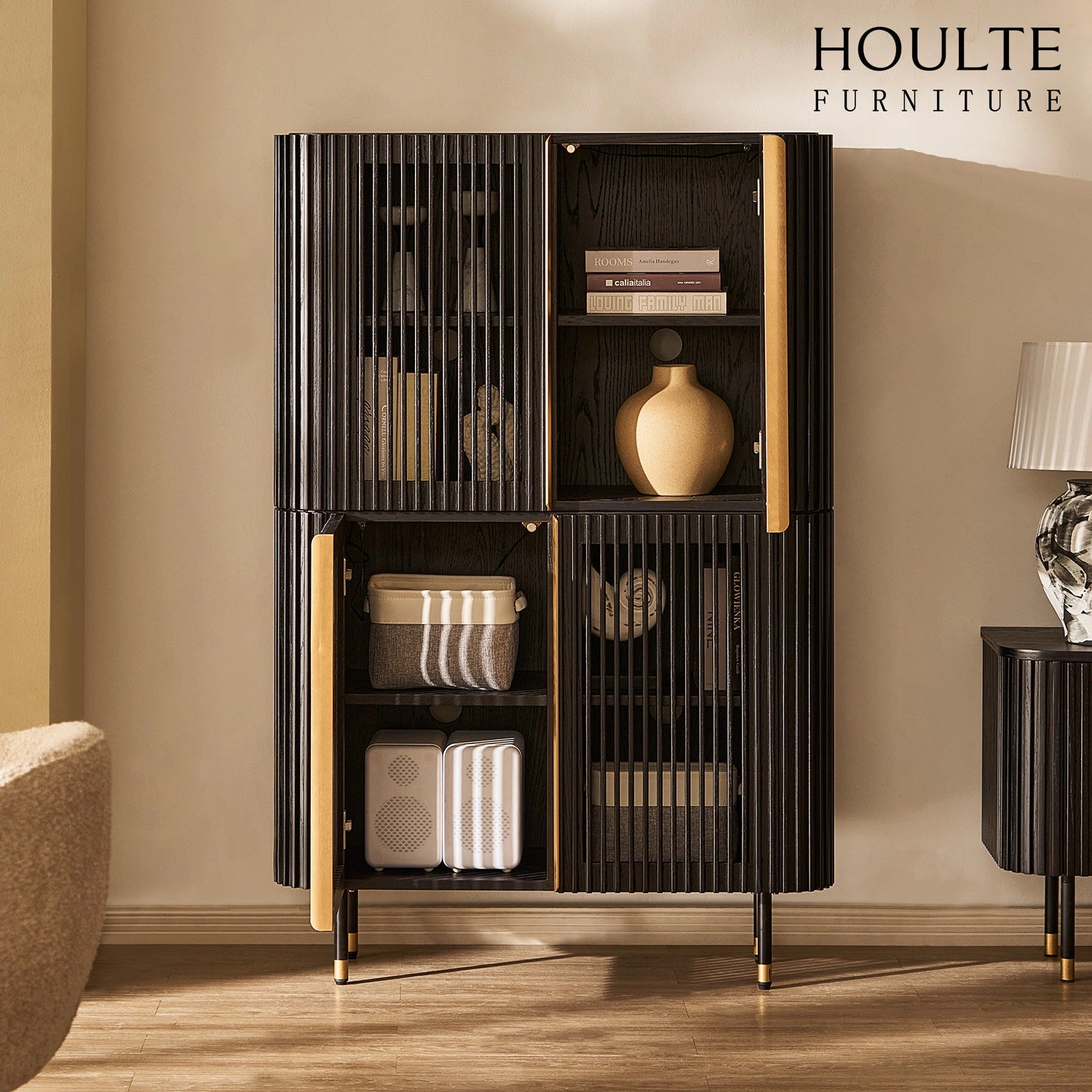 Holton Oak Cabinet