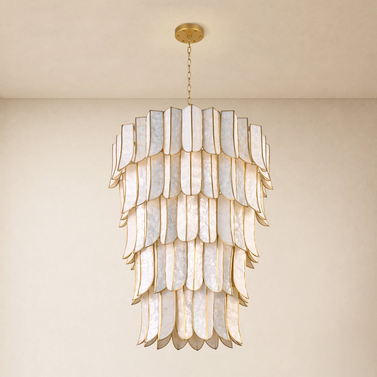 Caprielle Iron Capiz Tiered Round Chandelier 39.4"D