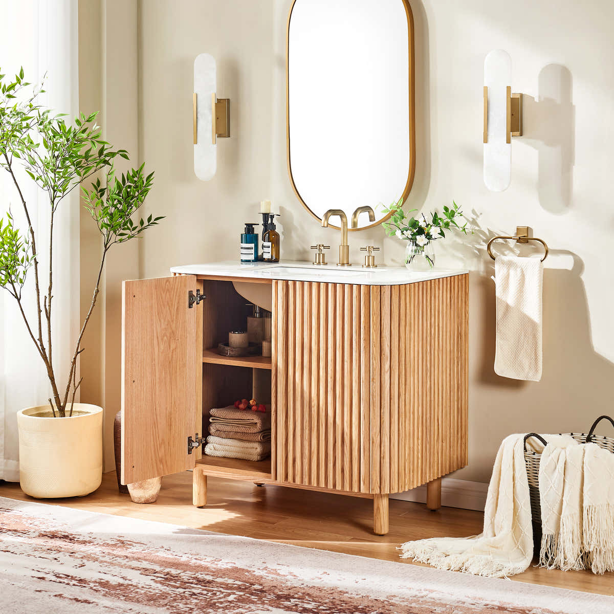 Charlie Vanity 36W