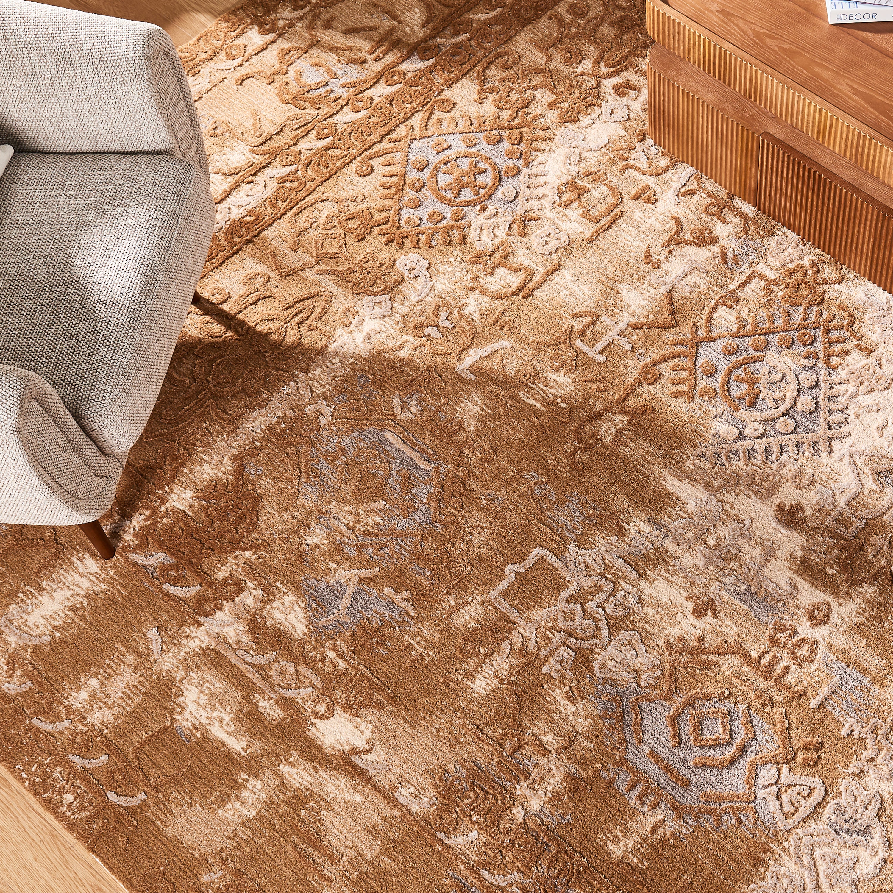 Aurelian Relief Wool-Blend Rug