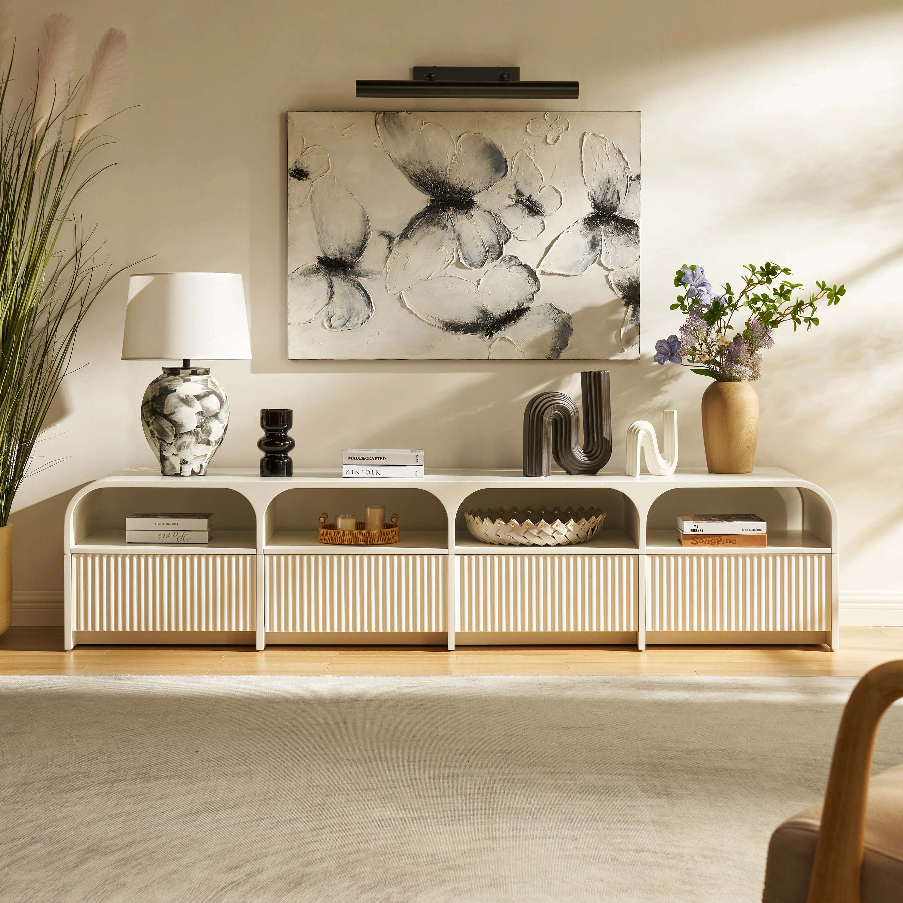 Naru Media Console 80" W