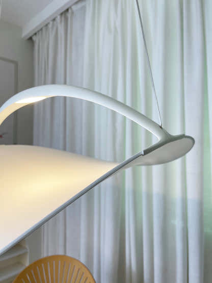 Luvra Floating Arc Pendant Light