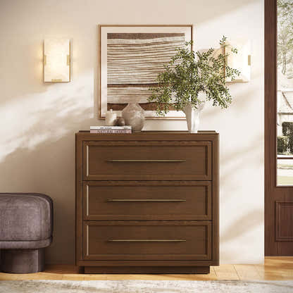 Alvar 32″ Oak 3-Drawer Chest