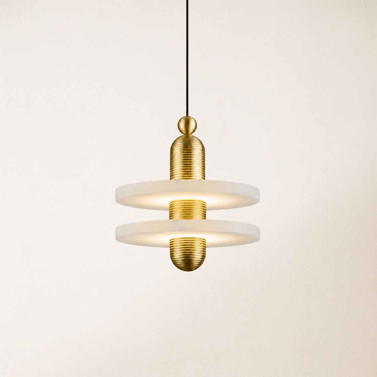 Median Mono Pendant Light