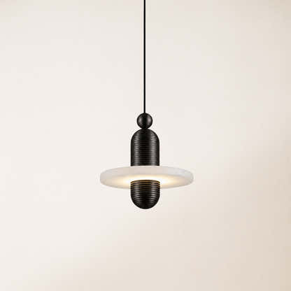 Median Mono Pendant Light