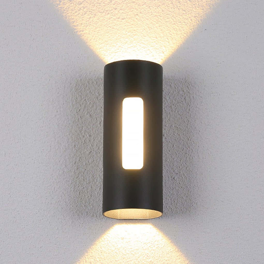 Invictalume Outdoor Up Down Wall Light
