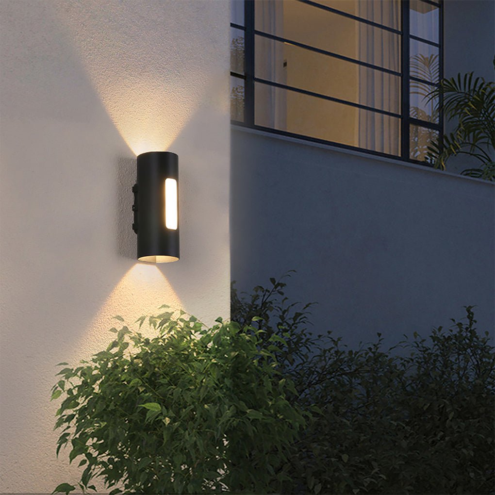 Invictalume Outdoor Up Down Wall Light