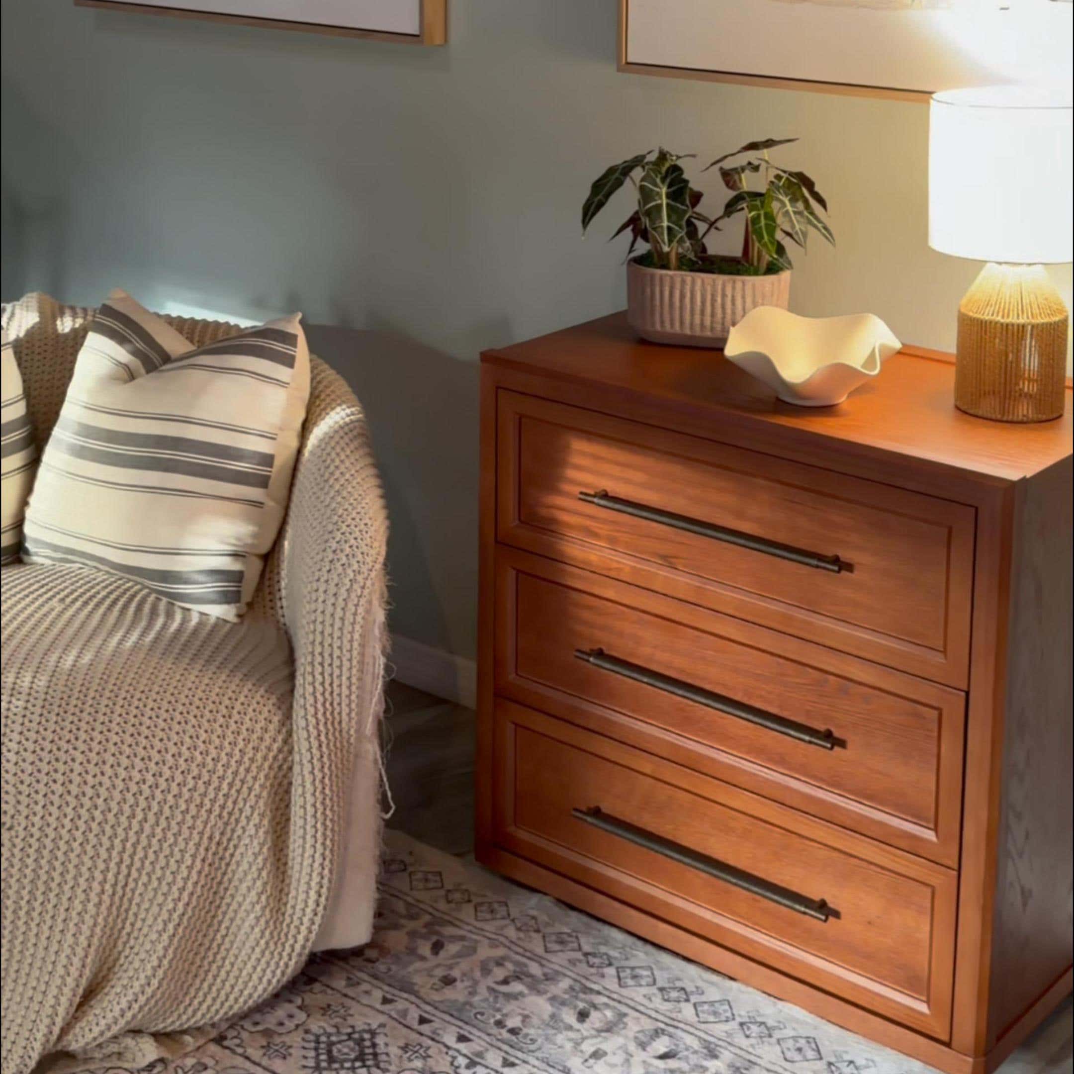 Alvar 91″ Oak 9-Drawer Chest(Set of 3)