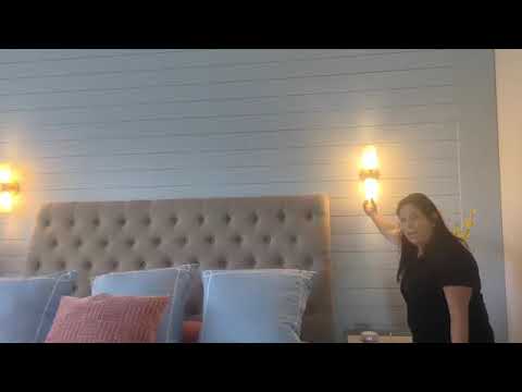 Axis Alabaster Wall Sconce 13.9"